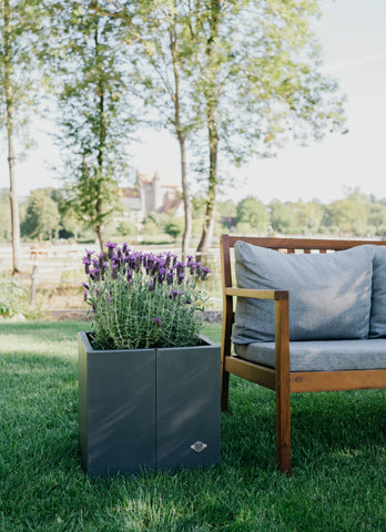 niedriges Hochbeet Vernazza aus Metall in pulverbeschichtet anthrazit