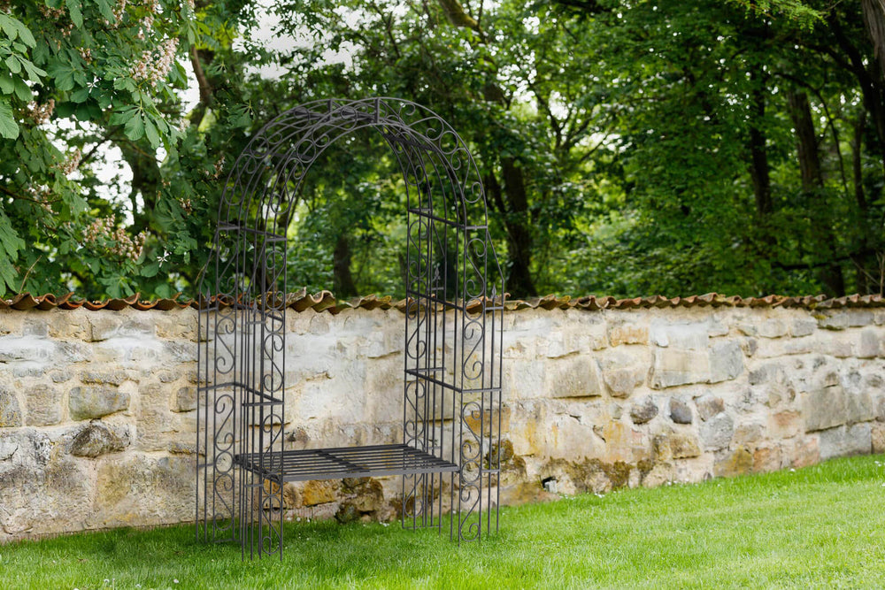 Rosenbogen Calabria mit Bank Rosenbogen Calabria mit Bank