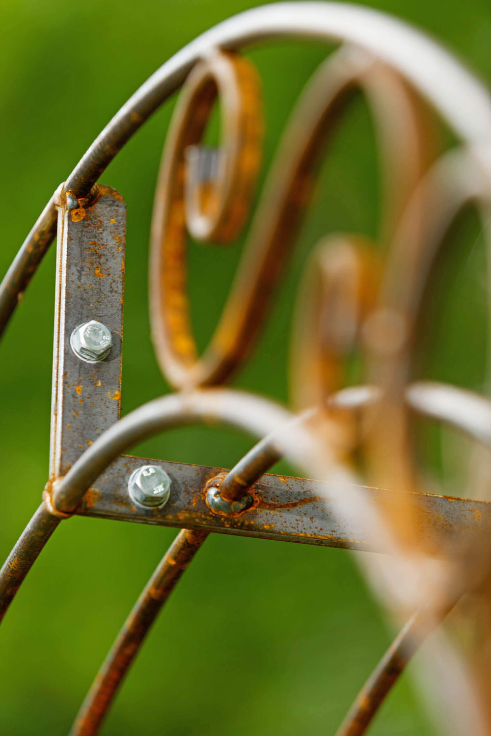Stabiler Rosenbogen Calabria Detasilansicht Verschraubung Stabiler Rosenbogen Calabria Detasilansicht Verschraubung